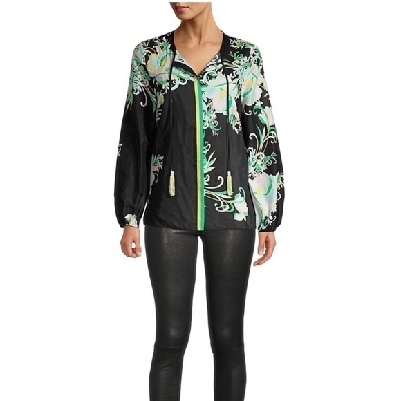 Kobi Halperin
Christine Printed Tie Neck Blouse Just Like New Condition - Picture 1 of 6